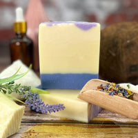 Dog Shampoo Bar - Lavender and Neem Oil - Pipkin and Bella