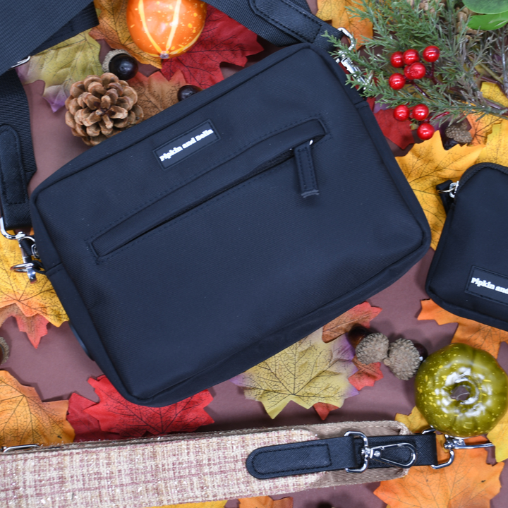 Our New Cat and Dog Walking Bags Have Arrived